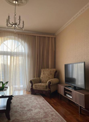 Classy apartment in good neighbourhood, Riga